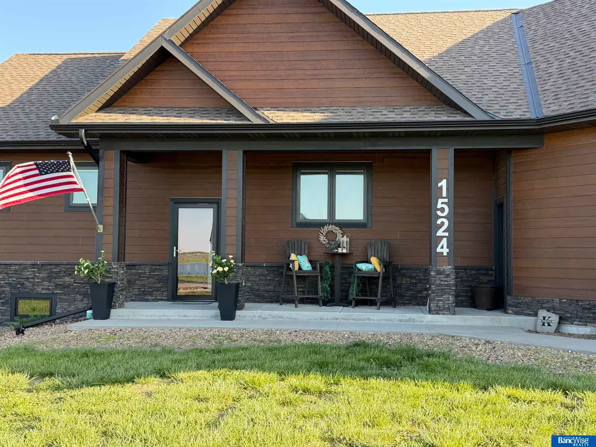 1524 Beechwood Drive, Aurora, NE 68818 - #1