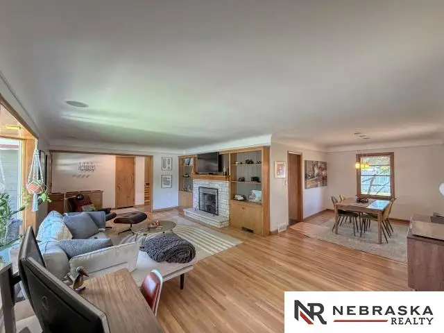 774 N 74th Avenue, Omaha, NE 68114 - #3