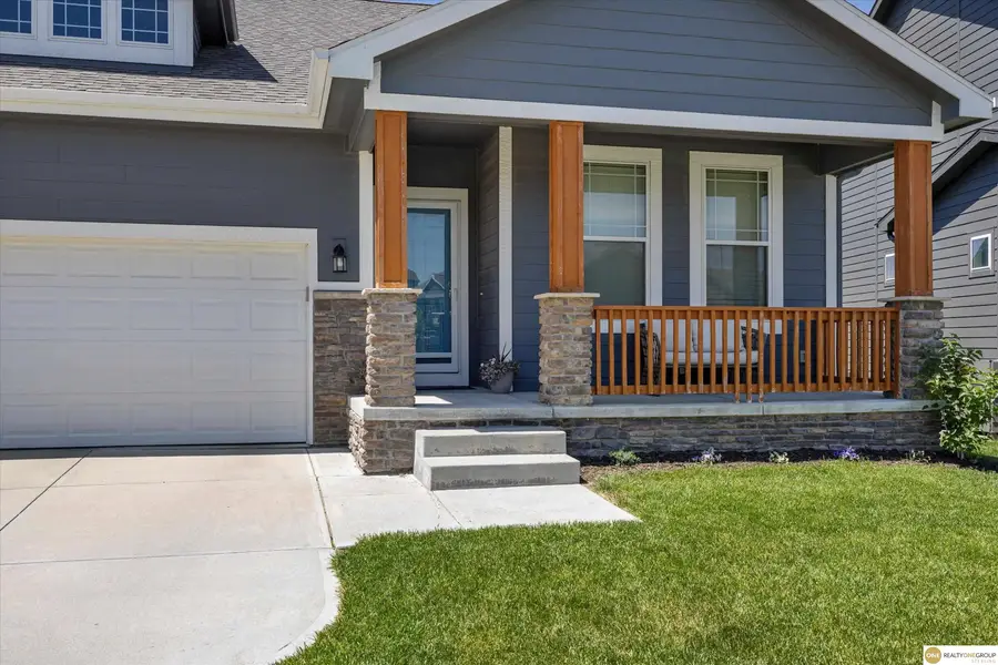 3806 S 205th Street, Elkhorn, NE 68022 - #3