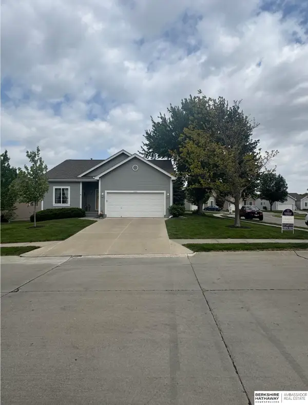 3101 N 147th Circle, Omaha, NE 68116