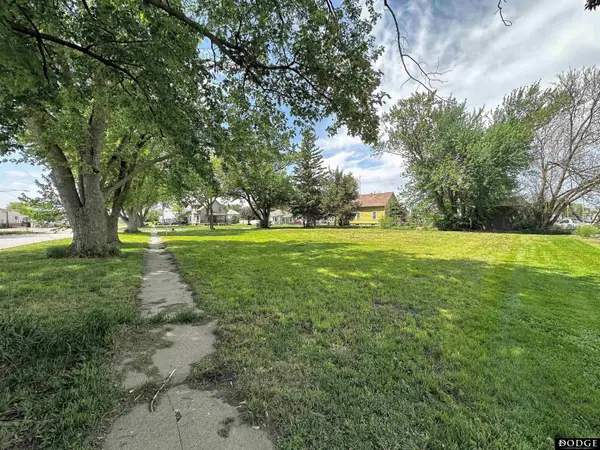 100 N Park Street, Hooper, NE 68031