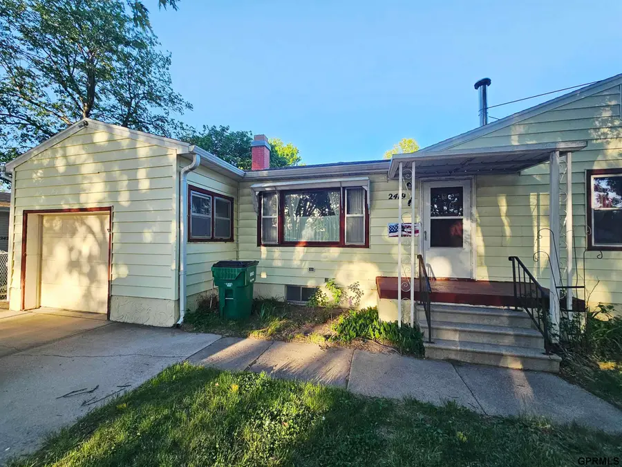 2419 Grand Island Avenue, Grand Island, NE 68803 - #3