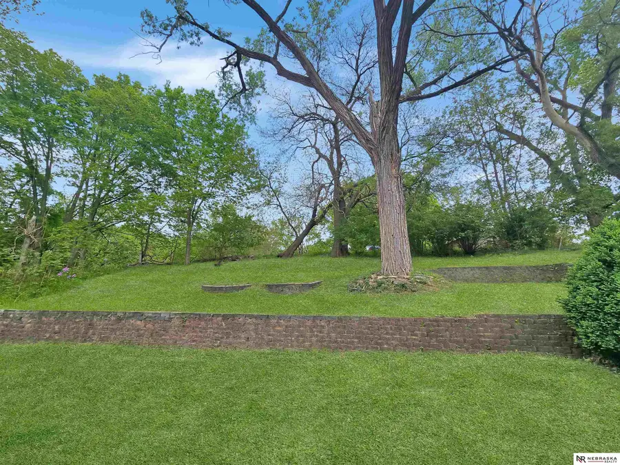 305 Kohl Road, Bellevue, NE 68005 - #2