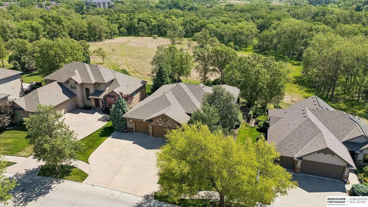 3415 S 184 Avenue, Omaha, NE 68130 - #1