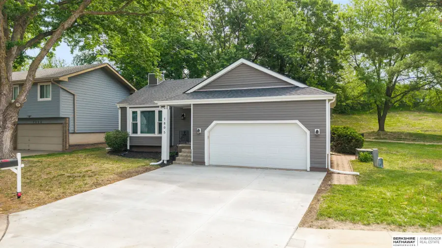 7805 Potter Plaza, Omaha, NE 68122 - #2