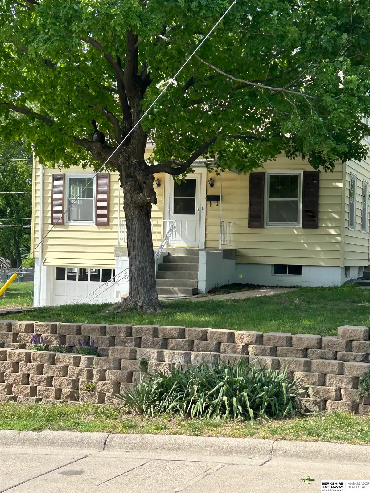 6006 Parker Street, Omaha, NE 68104 - #1