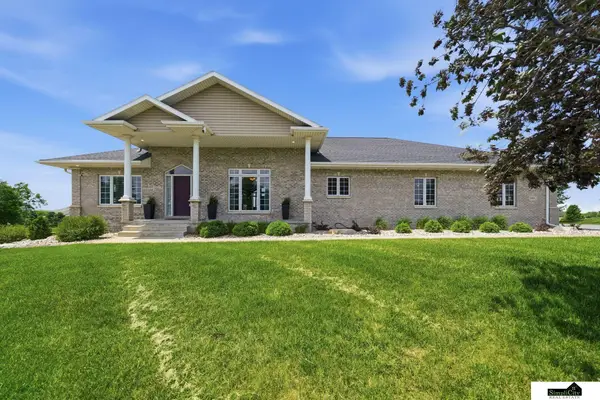 2401 SW 47th Street, Lincoln, NE 68522