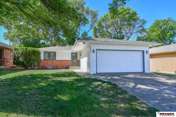 5511 Glade Street, Lincoln, NE 68506