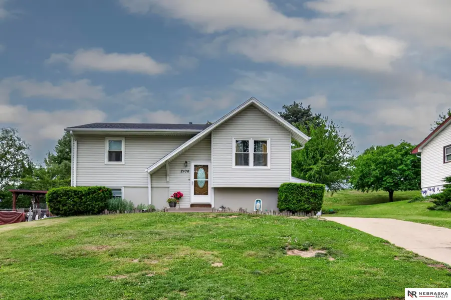 2106 Georgia Avenue, Bellevue, NE 68005 - #2