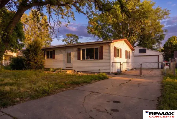 1321 W S Street, Lincoln, NE 68508