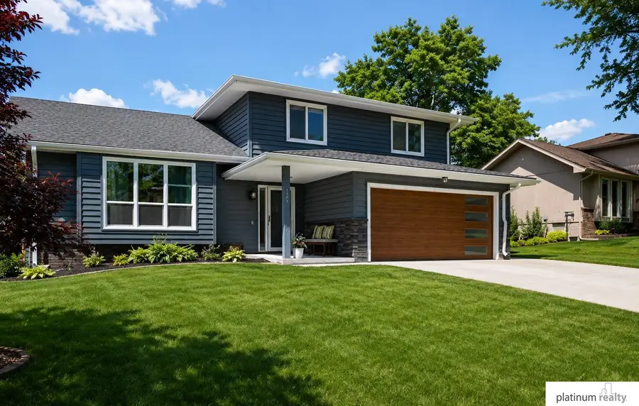 826 Arlene Avenue, Papillion, NE 68046 - #2