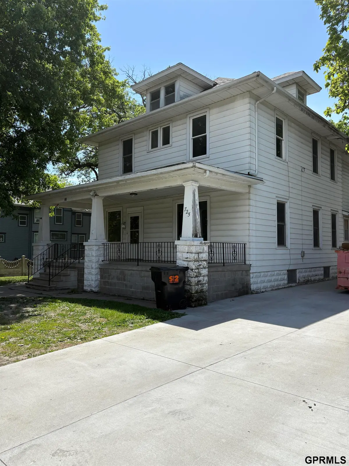 725 E Military Avenue, Fremont, NE 68025 - #1