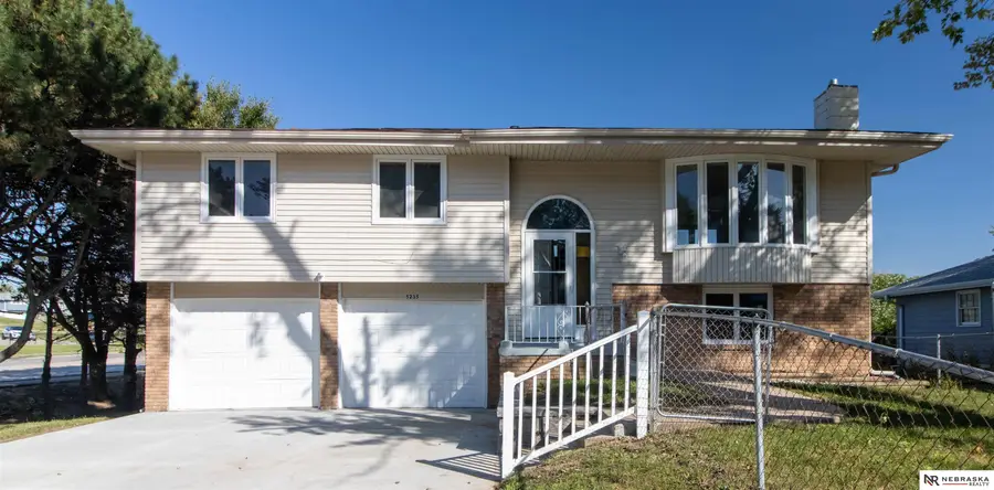 5235 N 96th Street, Omaha, NE 68134 - #2