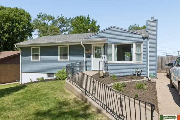 3310 S 82 Street, Omaha, NE 68124