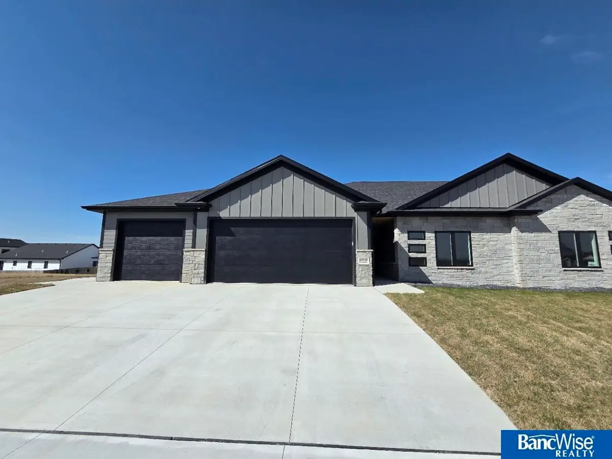 9409 Delano Drive, Lincoln, NE 68516 - #1