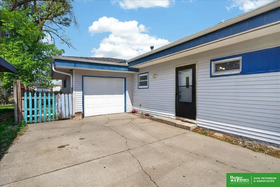 251 N Lincoln Avenue, Fremont, NE 68025 - #3