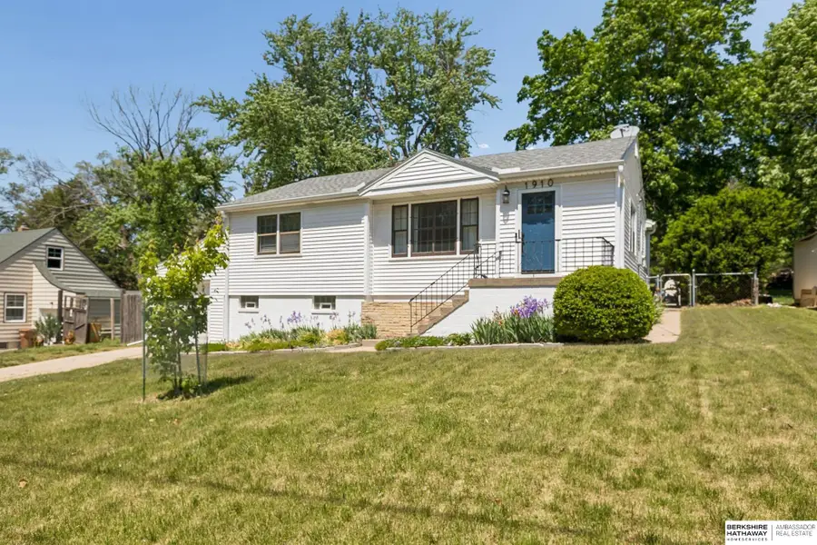 1910 Lindyview Lane, Bellevue, NE 68005 - #3