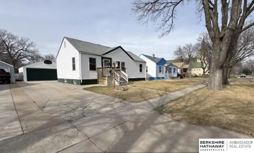 312 W 12th Street, Grand Island, NE 68801 - #1