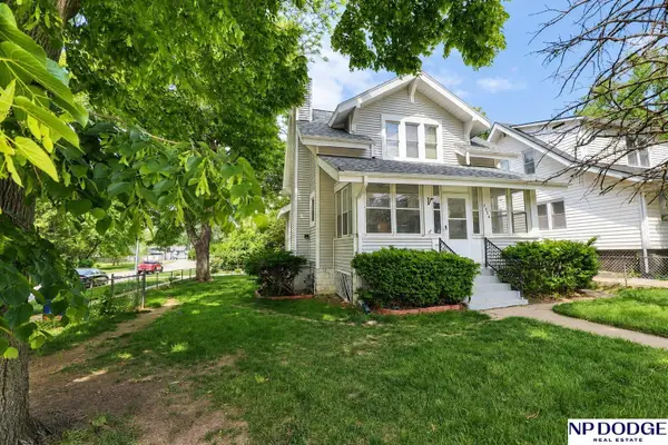 2356 S 35th Avenue, Omaha, NE 68105