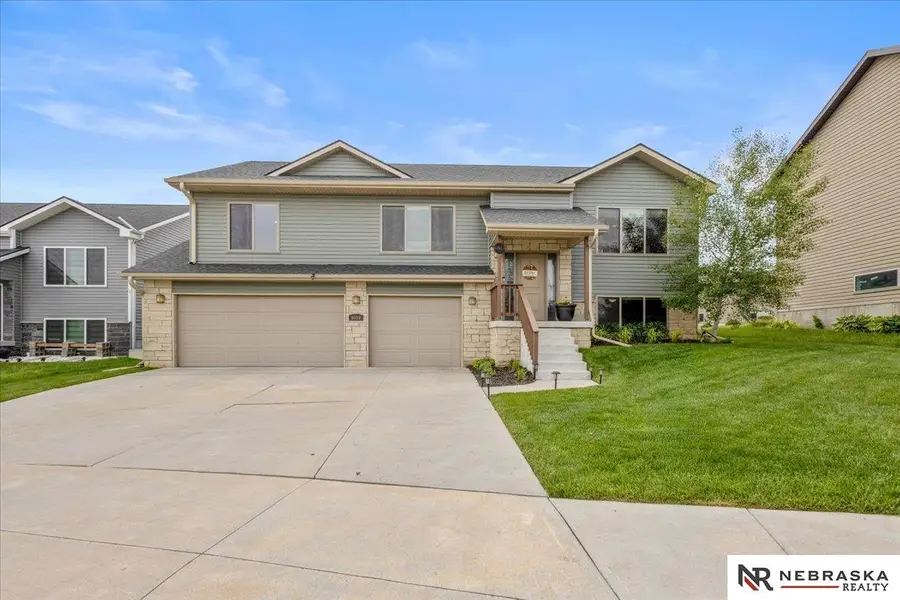 6510 Grays Peak Drive, Lincoln, NE 68521 - #2