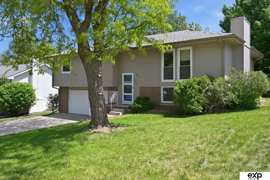 5819 N 127th Avenue Circle, Omaha, NE 68164 - #2