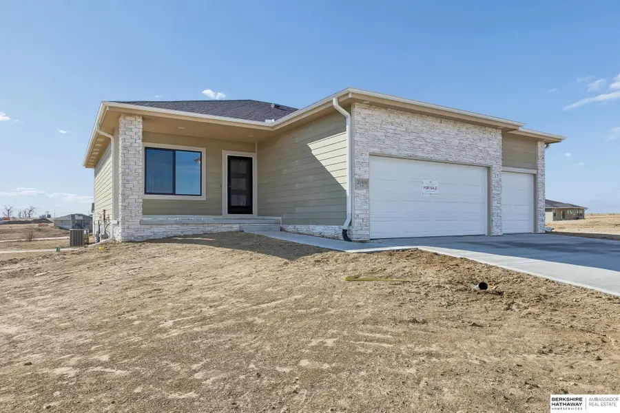 21409 Y Street, Elkhorn, NE 68022 - #2