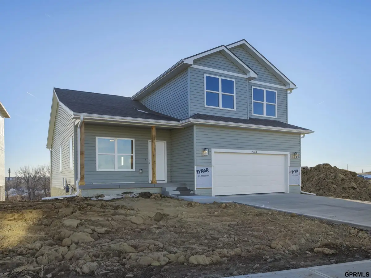 7934 N 93 Street, Omaha, NE 68122 - #1