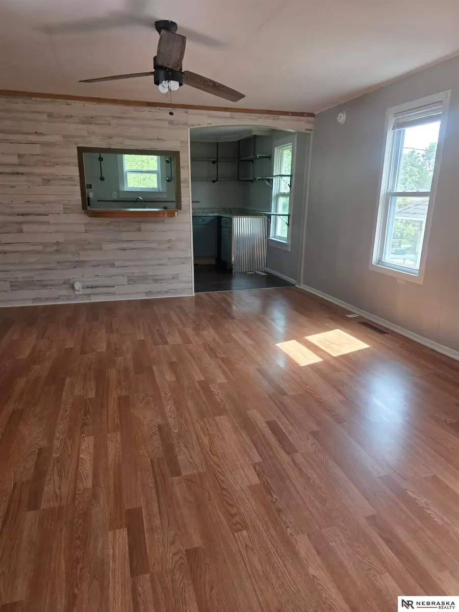 614 8th Street, Fairbury, NE 68352 - #2