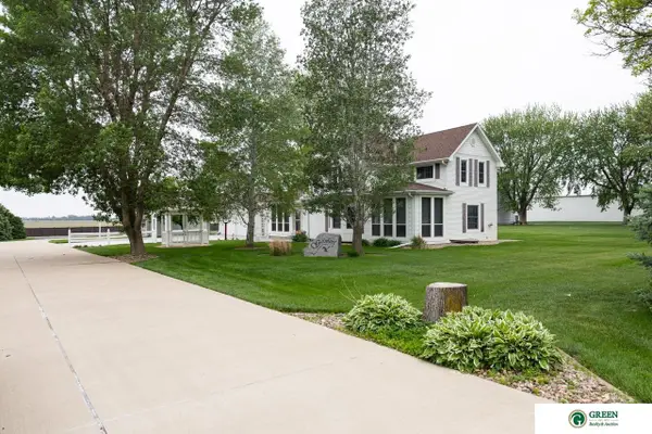 1209 Road 15, York, NE 68467