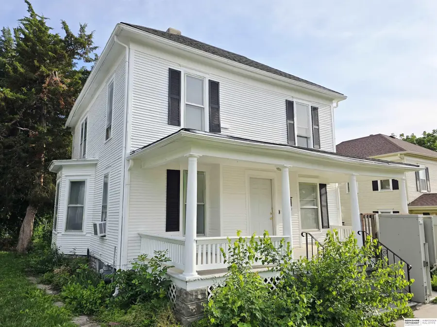 5111 Walker Avenue, Lincoln, NE 68504 - #2