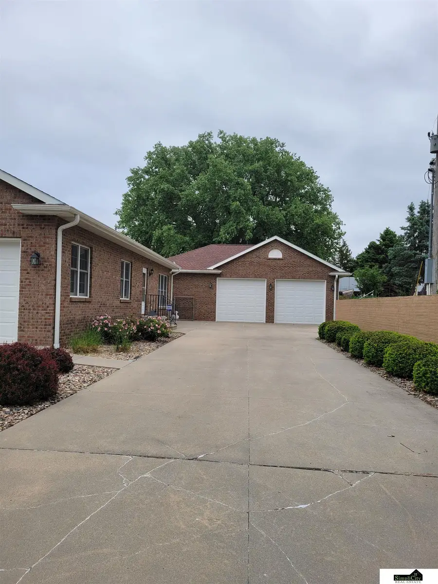 305 S Blaine Street, Valparaiso, NE 68065 - #2