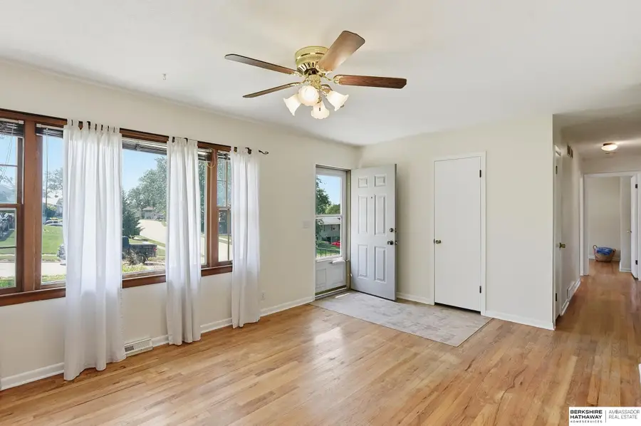 1304 Englewood Drive, Bellevue, NE 68005 - #3