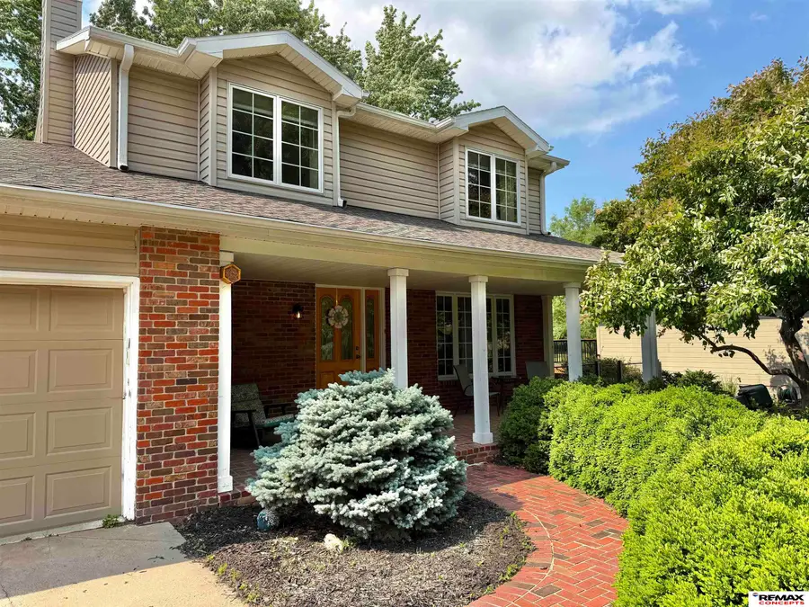 8120 Stockwell Street, Lincoln, NE 68506 - #2
