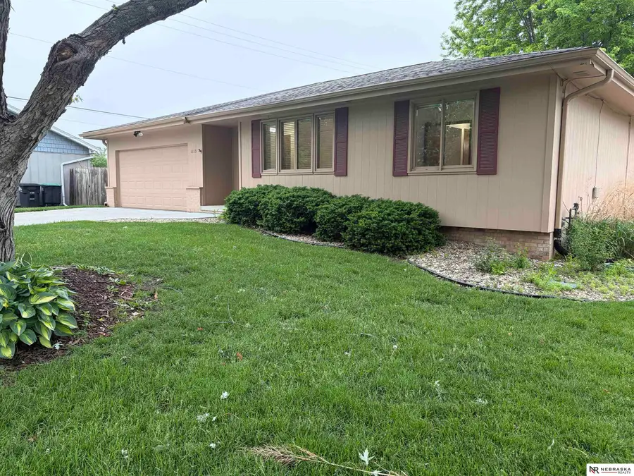 1113 N 83rd Street, Omaha, NE 68114 - #2
