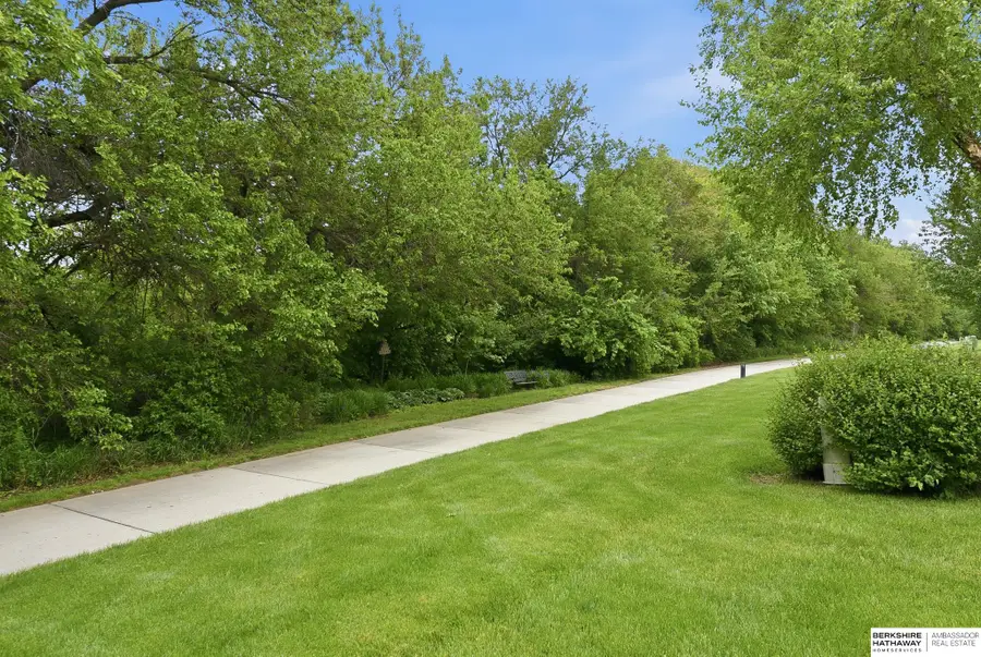 7512 S 101st Street, Papillion Second I, NE 68129 - #3