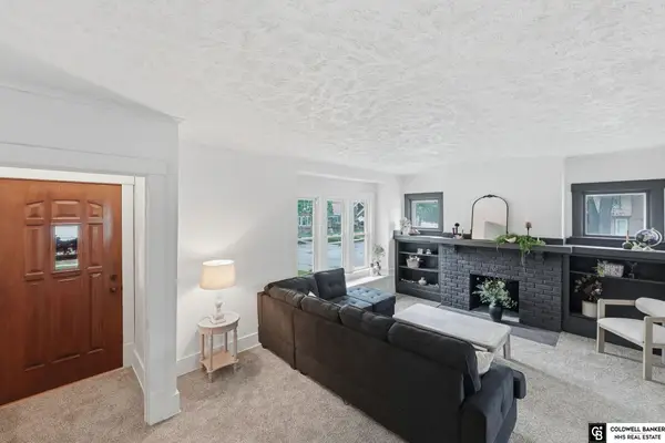 2851 Bauman Avenue, Omaha, NE 68112
