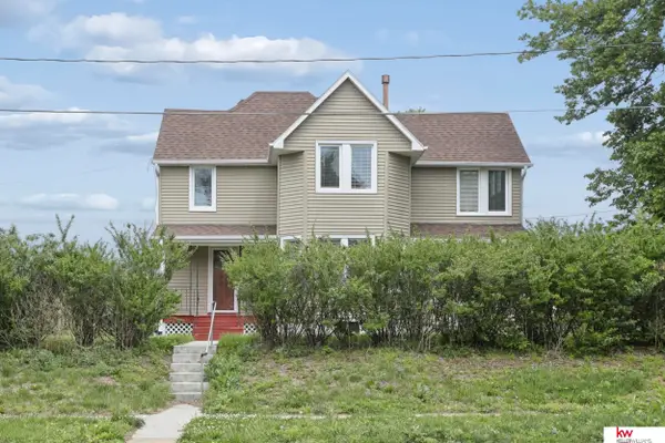 3440 Curtis Avenue, Omaha, NE 68111
