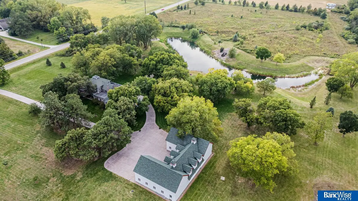 10000 Wagon Train Road, Hickman, NE 68372 - #1