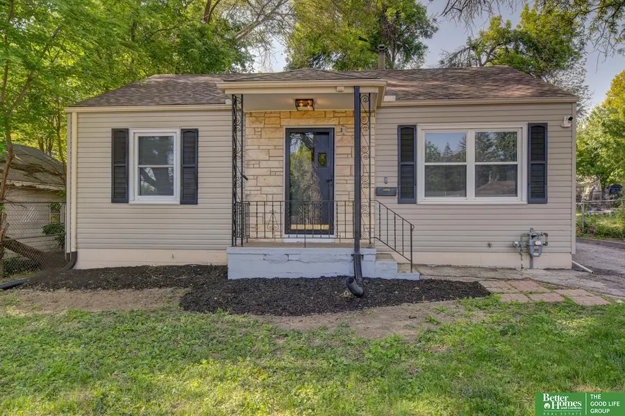 5605 Manderson Street, Omaha, NE 68104 - #2