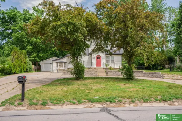 7826 Military Avenue, Omaha, NE 68134