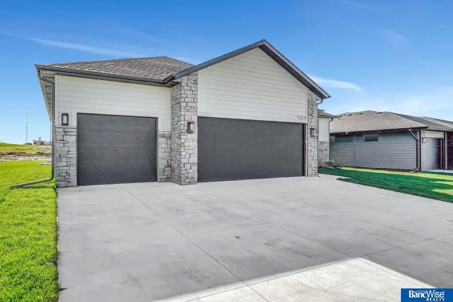 9324 S 86th Street, Lincoln, NE 68526 - #3