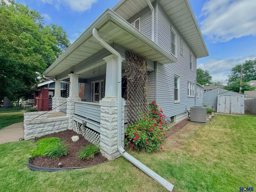 1724 S 22nd Street, Lincoln, NE 68502 - #3