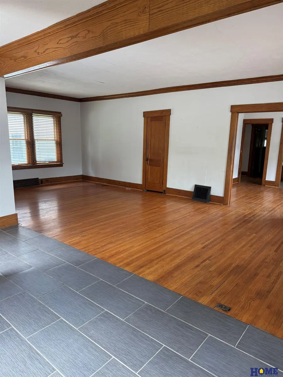 2726 Sewell Street, Lincoln, NE 68502 - #3