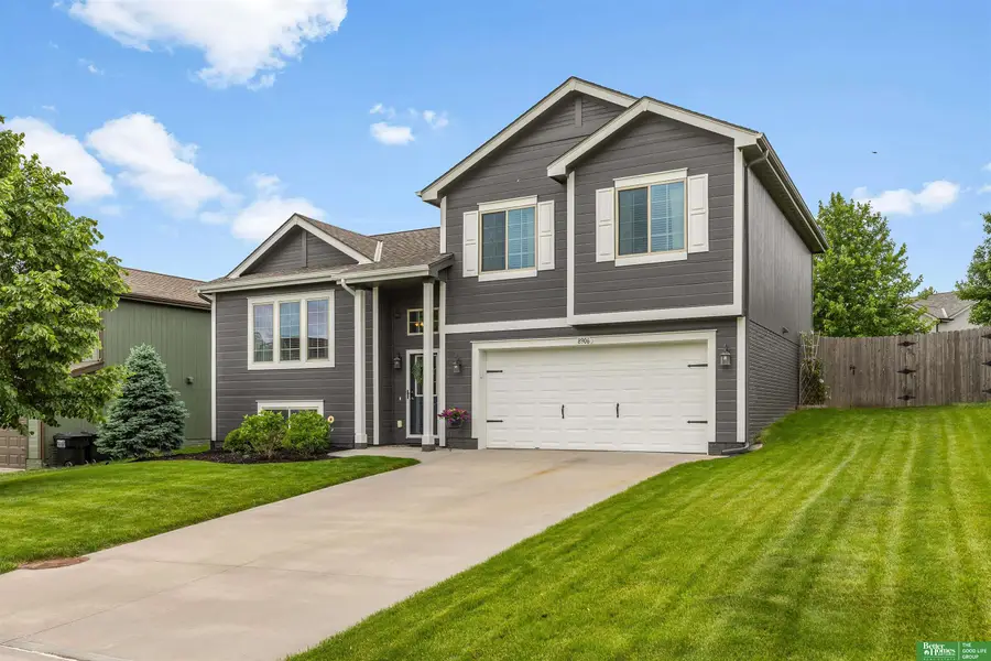 8906 S 68th Street, Papillion, NE 68133 - #3