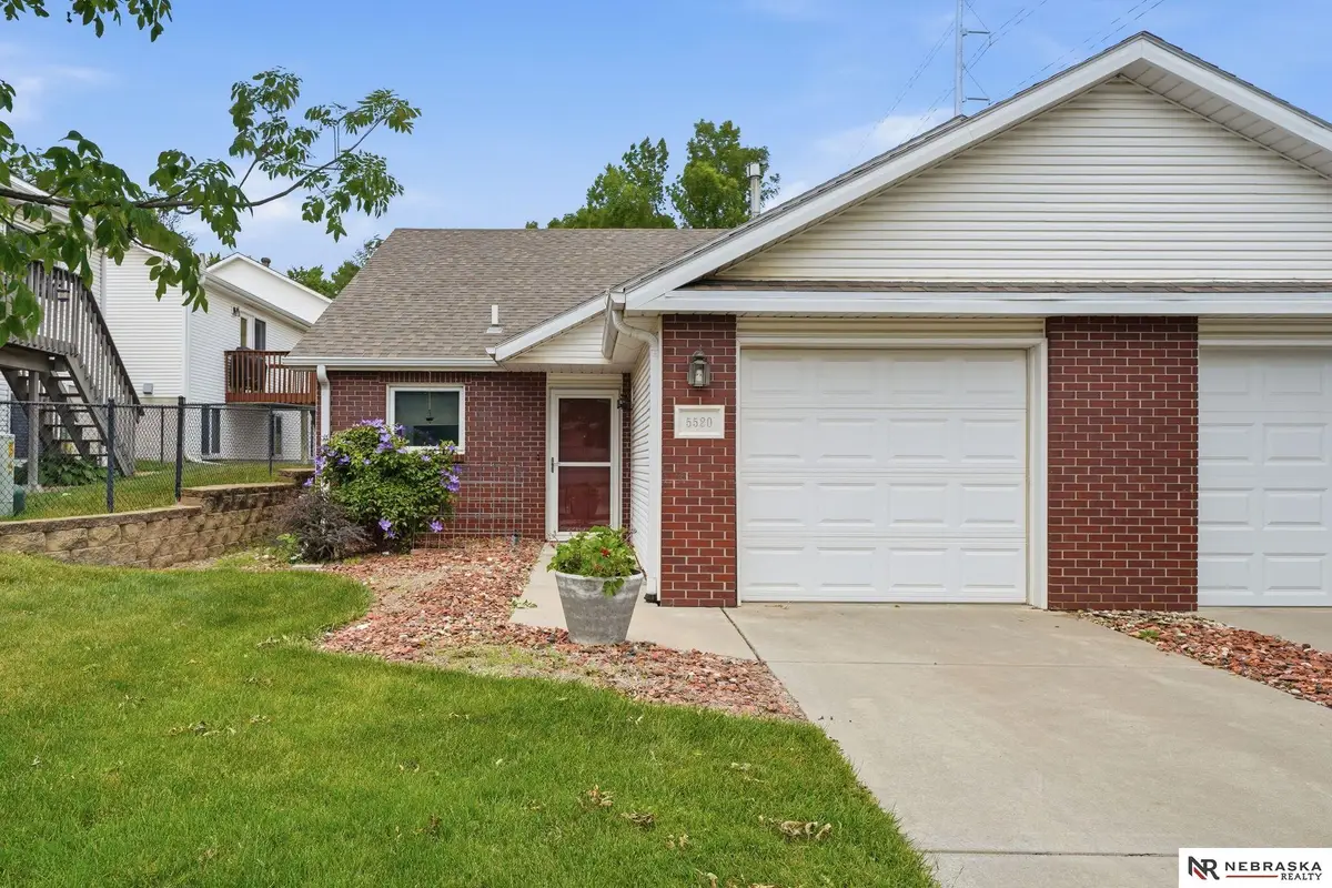 5520 Vavak Place, Lincoln, NE 68516 - #1