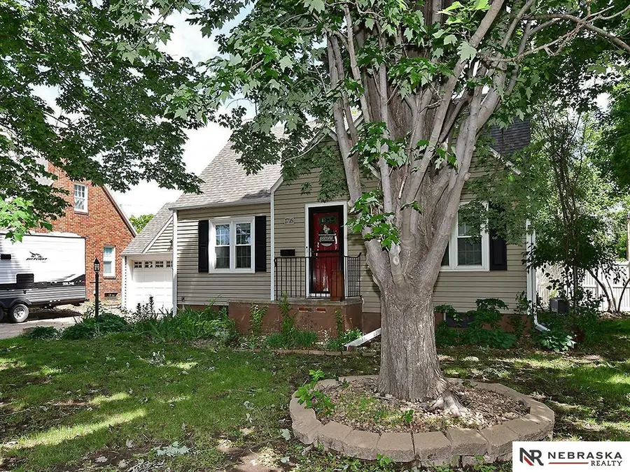 1716 Lincoln Street, Beatrice, NE 68310 - #3