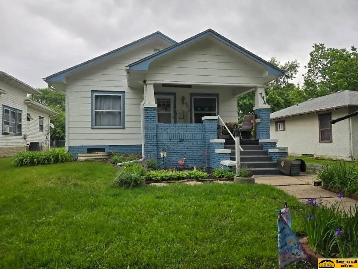 714 N 10th Street, Beatrice, NE 68310 - #1