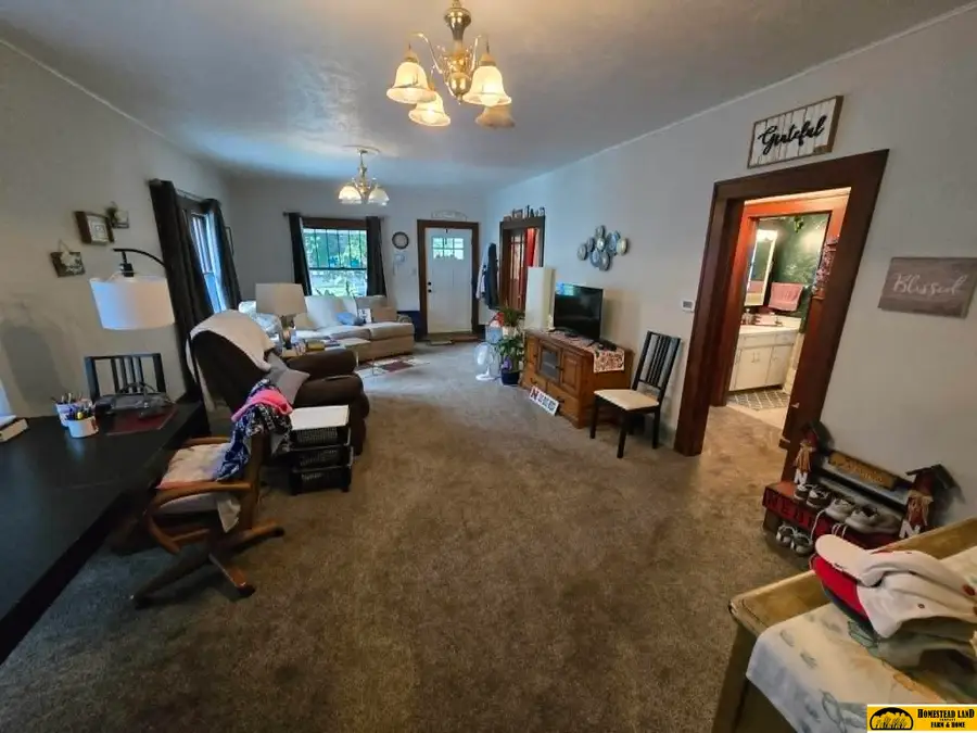 714 N 10th Street, Beatrice, NE 68310 - #3
