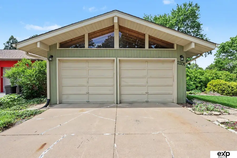 2201 S 50th Street, Lincoln, NE 68506 - #3
