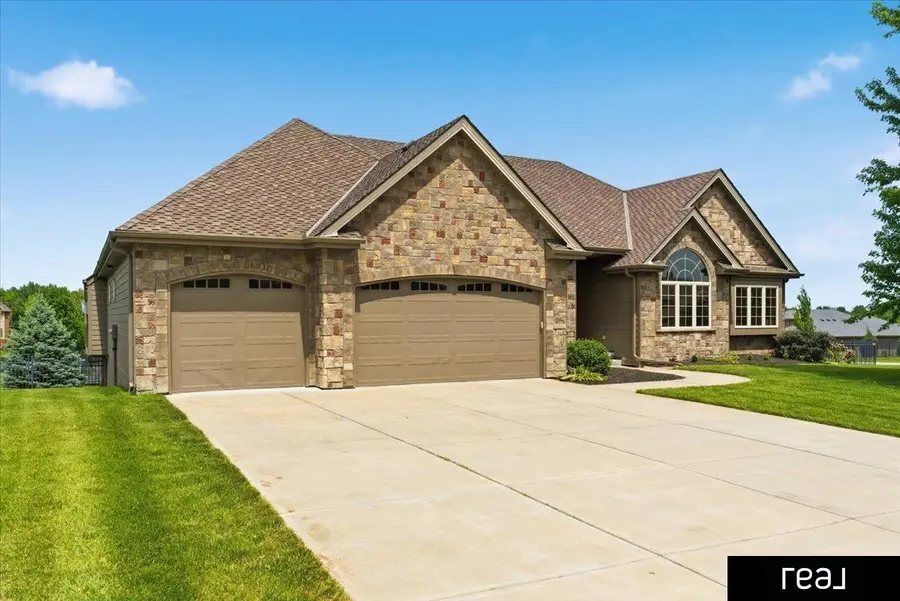 16378 Cheyenne Road, Omaha, NE 68136 - #2